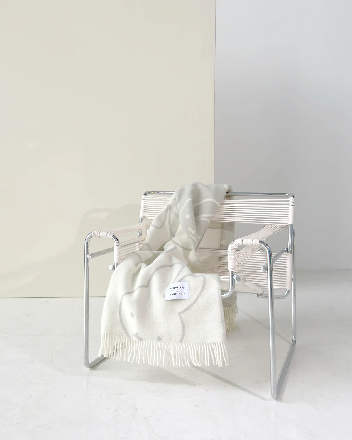 MAISON DEUX - Miffy Blanket - White Cloud