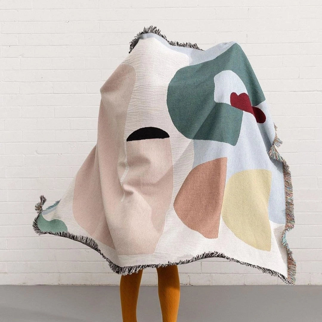 SLOW DOWN STUDIO - Arthur Throw