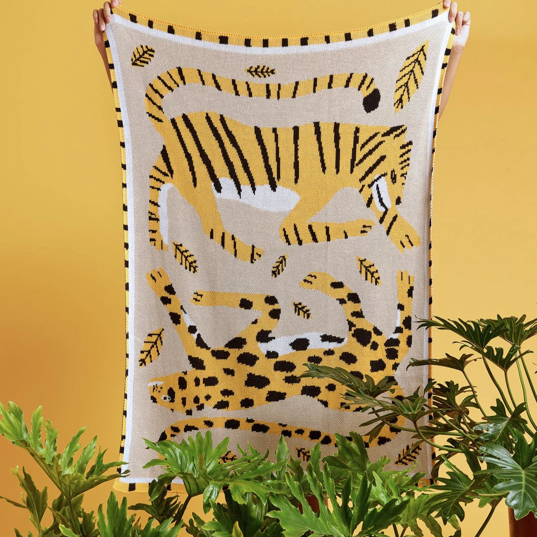 SLOW DOWN STUDIO - Big Cats Mini Blanket