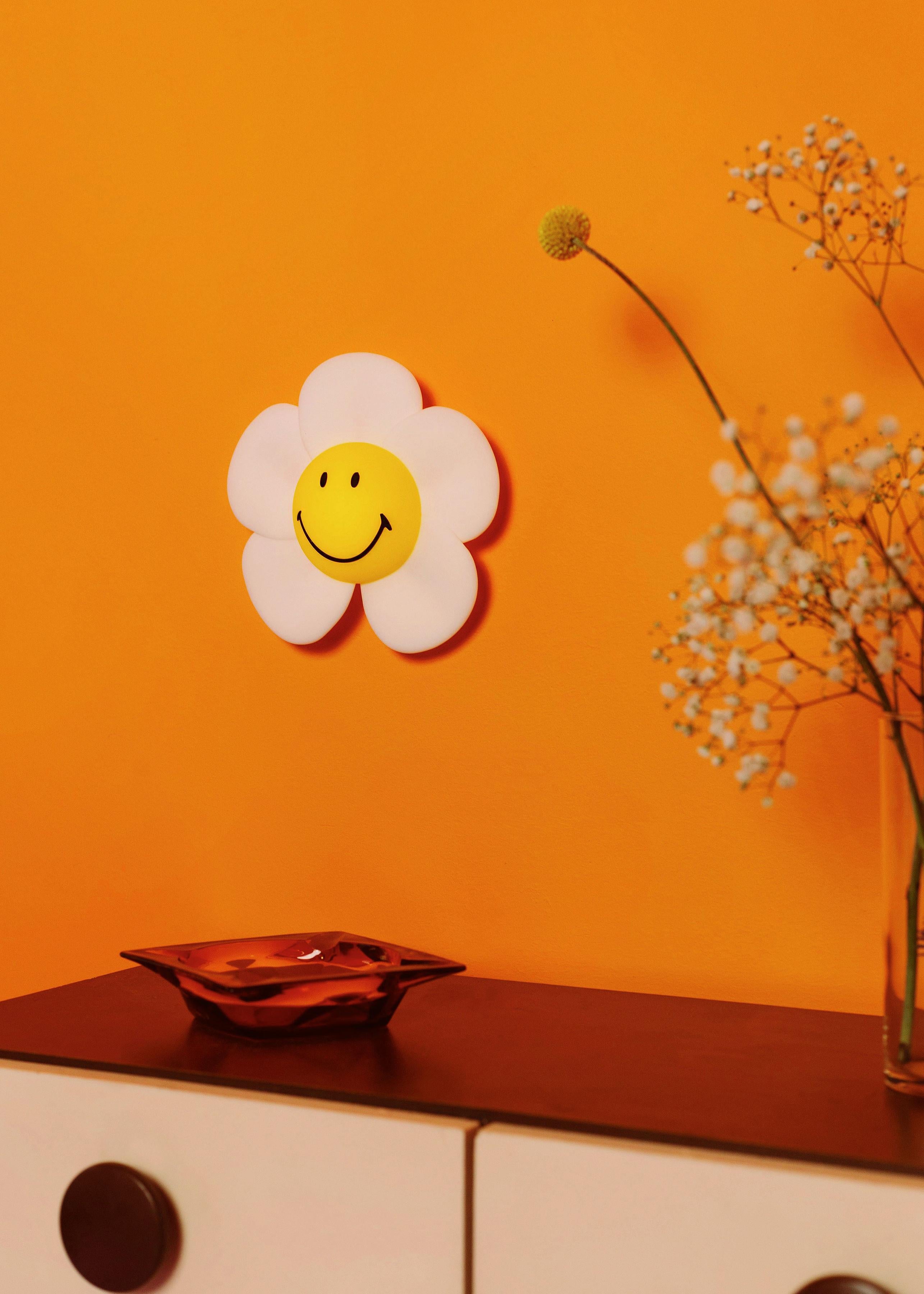 MR MARIA - Smiley Daisy Day Light