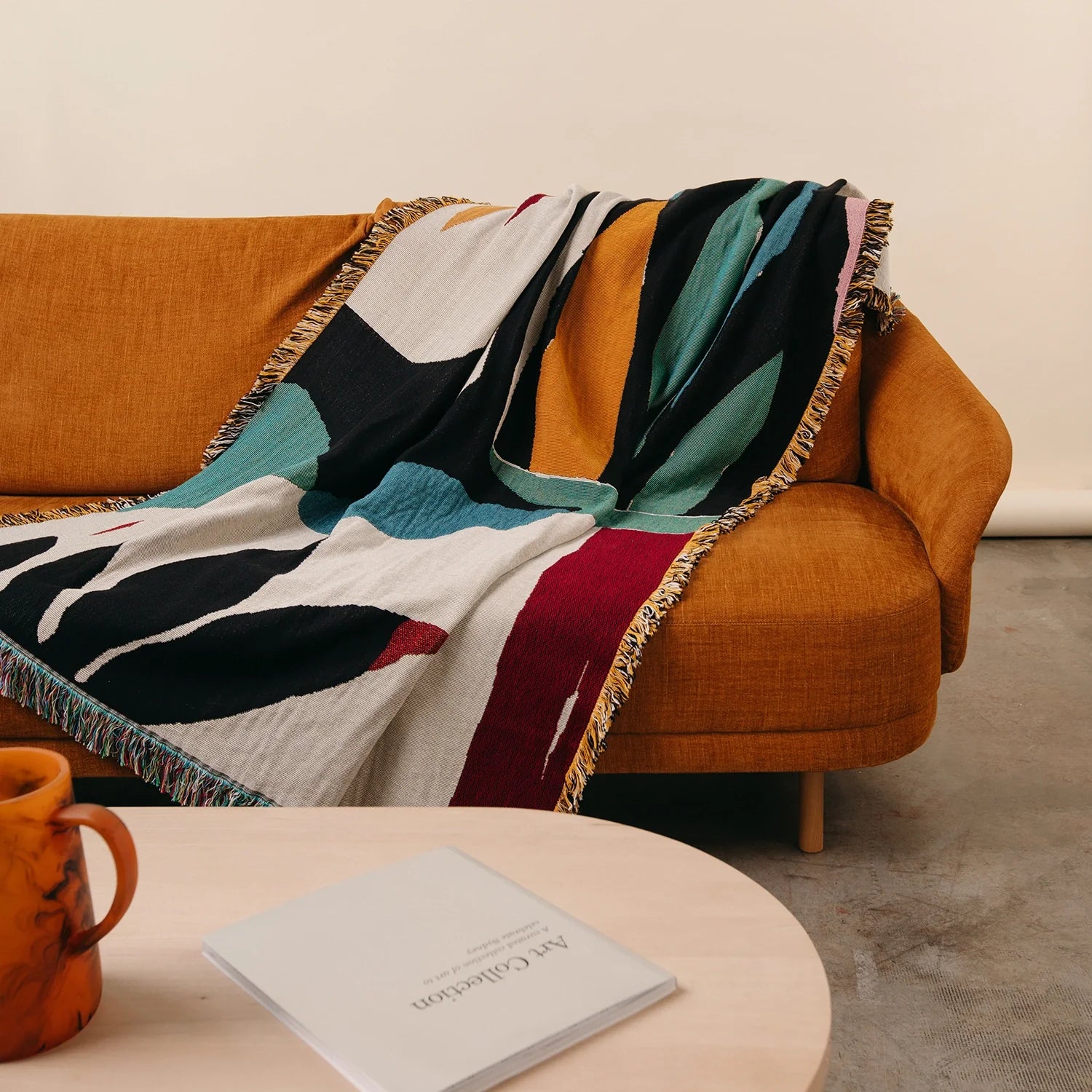 SLOW DOWN STUDIO - Guarena Throw