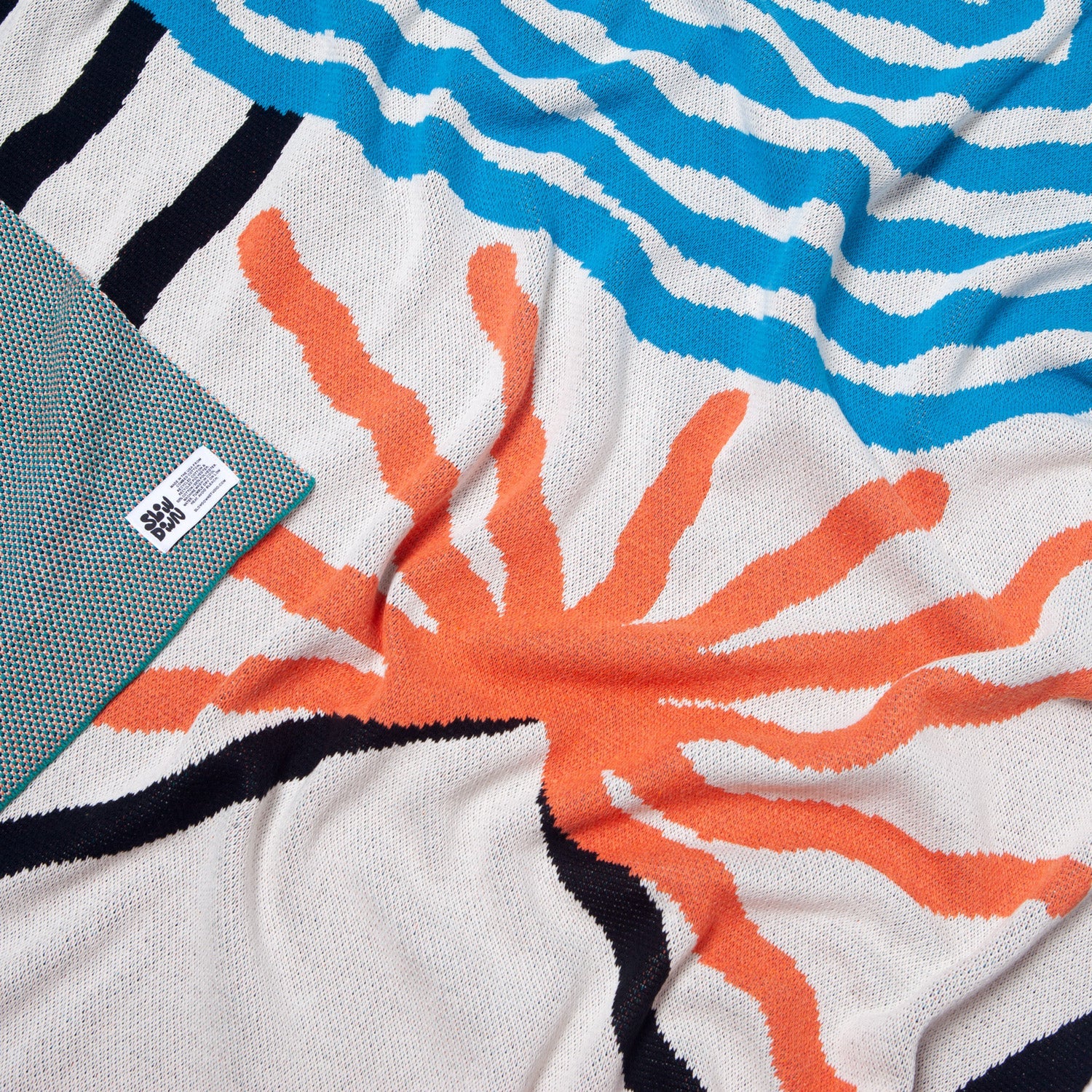 SLOW DOWN STUDIO - Hawkins Knit Blanket