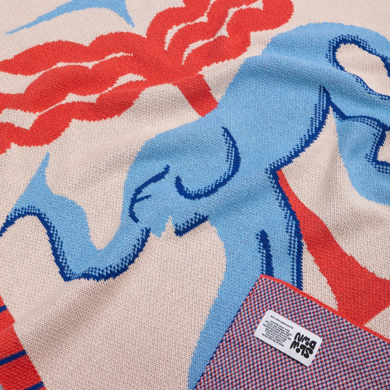 SLOW DOWN STUDIO - Jellyphant Mini Blanket