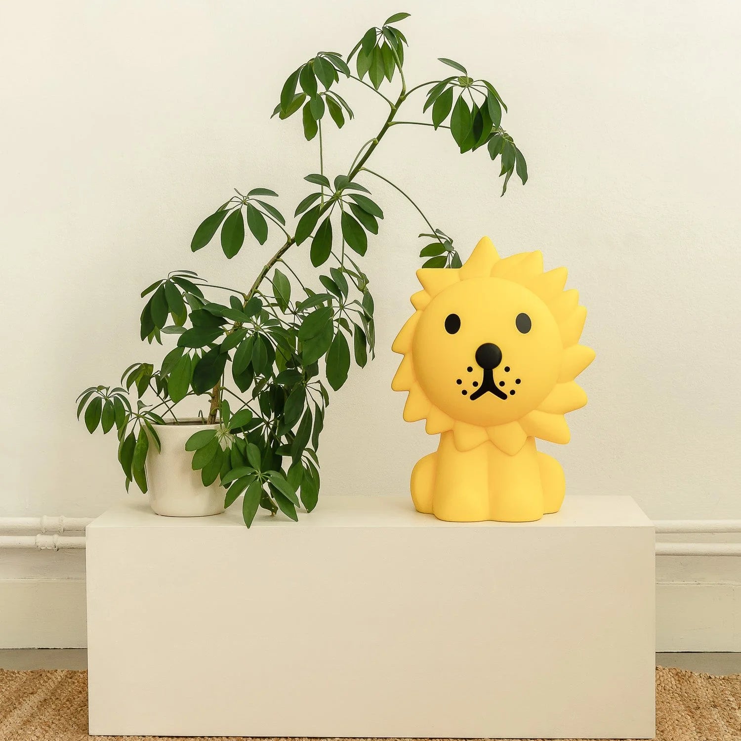 MR MARIA - Lion Star Light Lamp