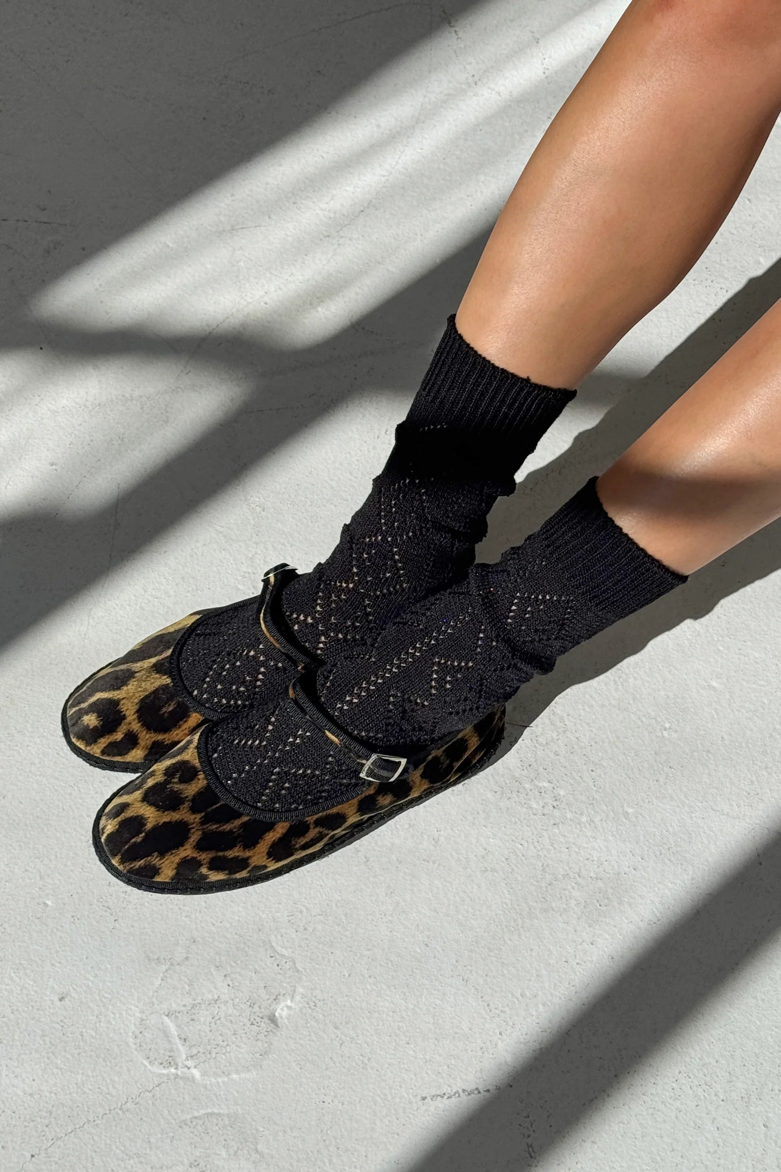 LE BON SHOPPE - Modal Eyelet - Jet Black