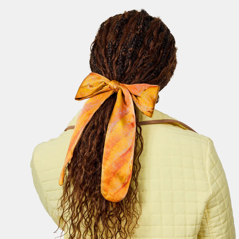 CHUNKS Silk Tie Scrunchie in Baguette