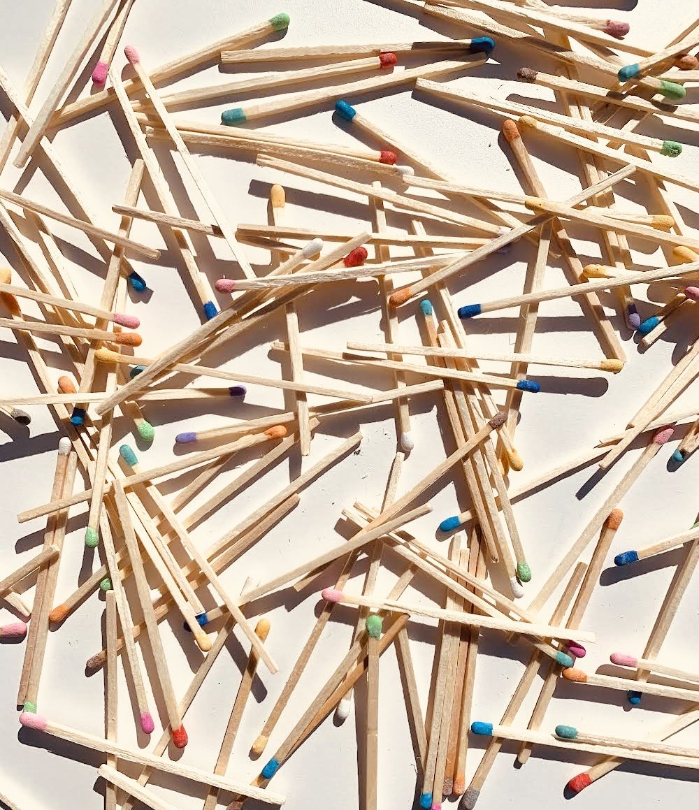 BON LUX - Fancy rainbow tip matches