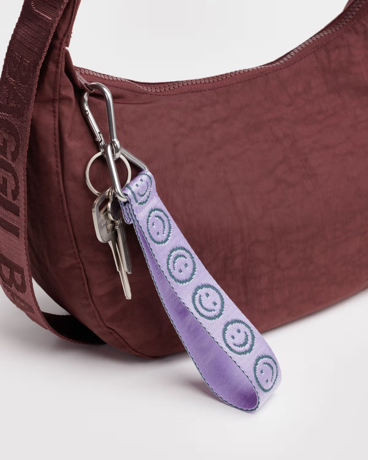 BAGGU - Logo Keychain - Lilac Happy