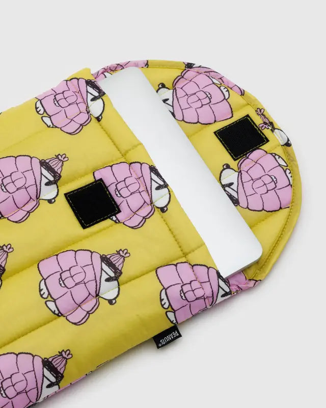BAGGU - Puffy Laptop Sleeve 13"/14" - Puffer Snoopy Pink
