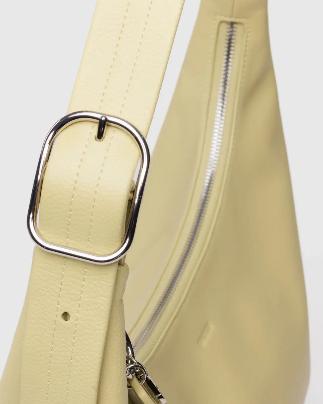 BAGGU- Recycled Leather Shoulder Bag - Straw