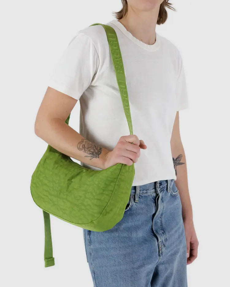 BAGGU | Medium Nylon Crescent - Green Juice