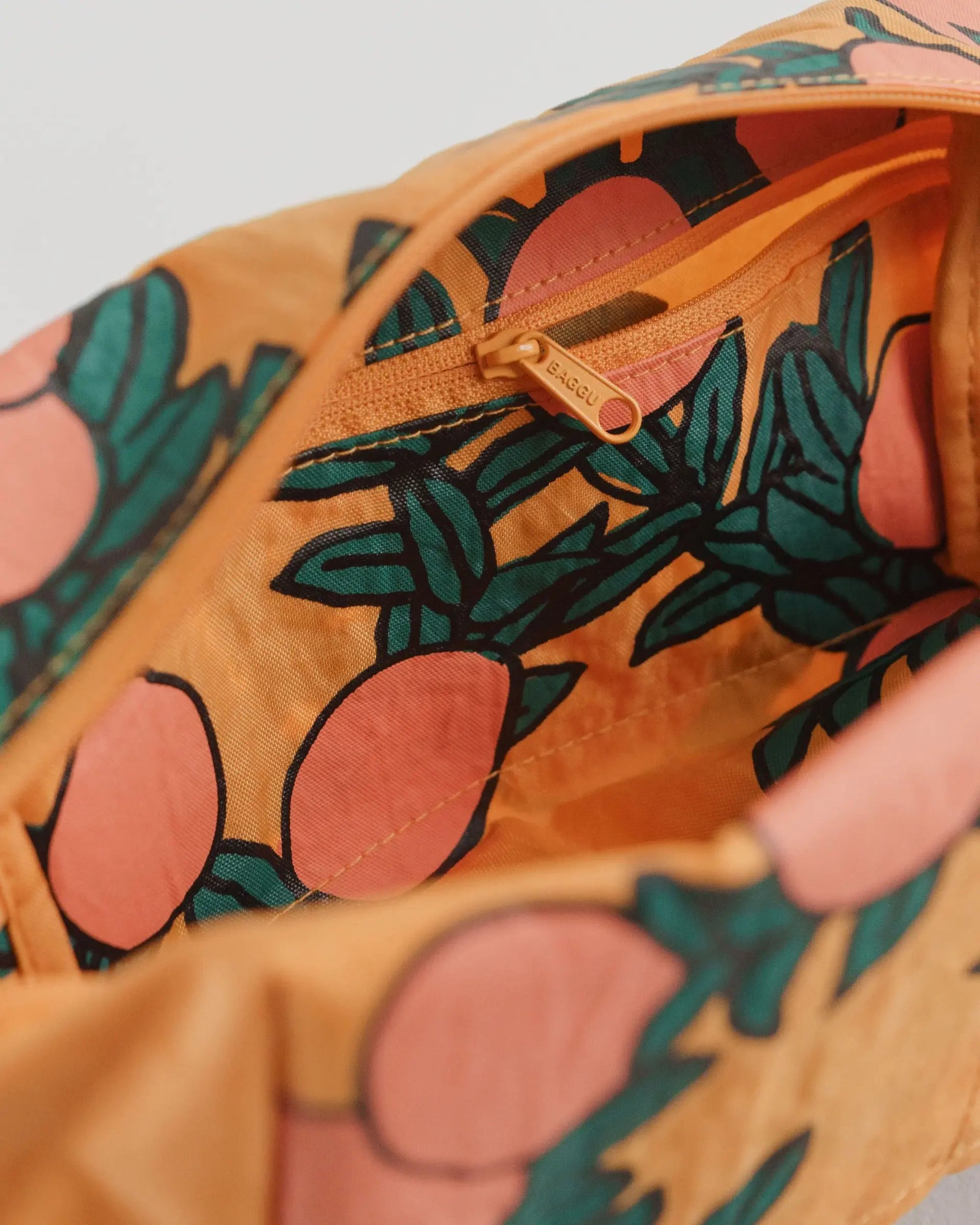 BAGGU Dopp Kit - Orange Tree