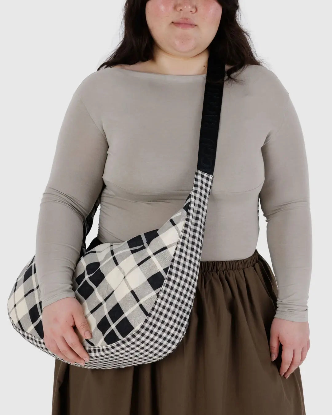 BAGGU- Large Nylon Crescent Bag - Mixed Plaid
