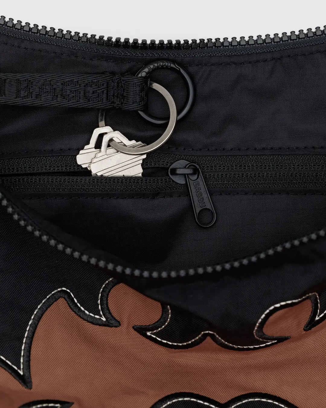 BAGGU - Medium Nylon Crescent - Western Appliqué