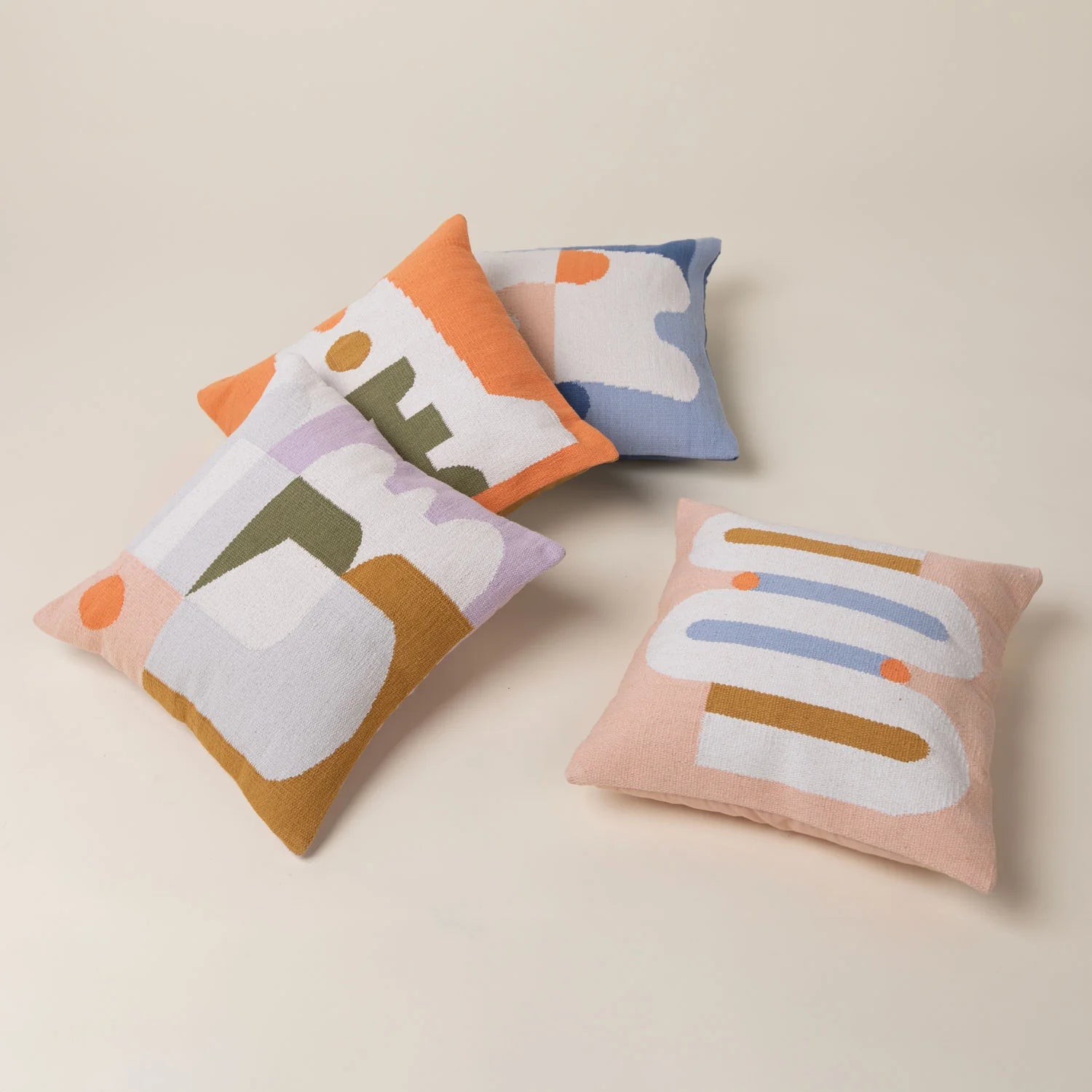 SLOW DOWN STUDIO - Irma Throw Pillow Cover
