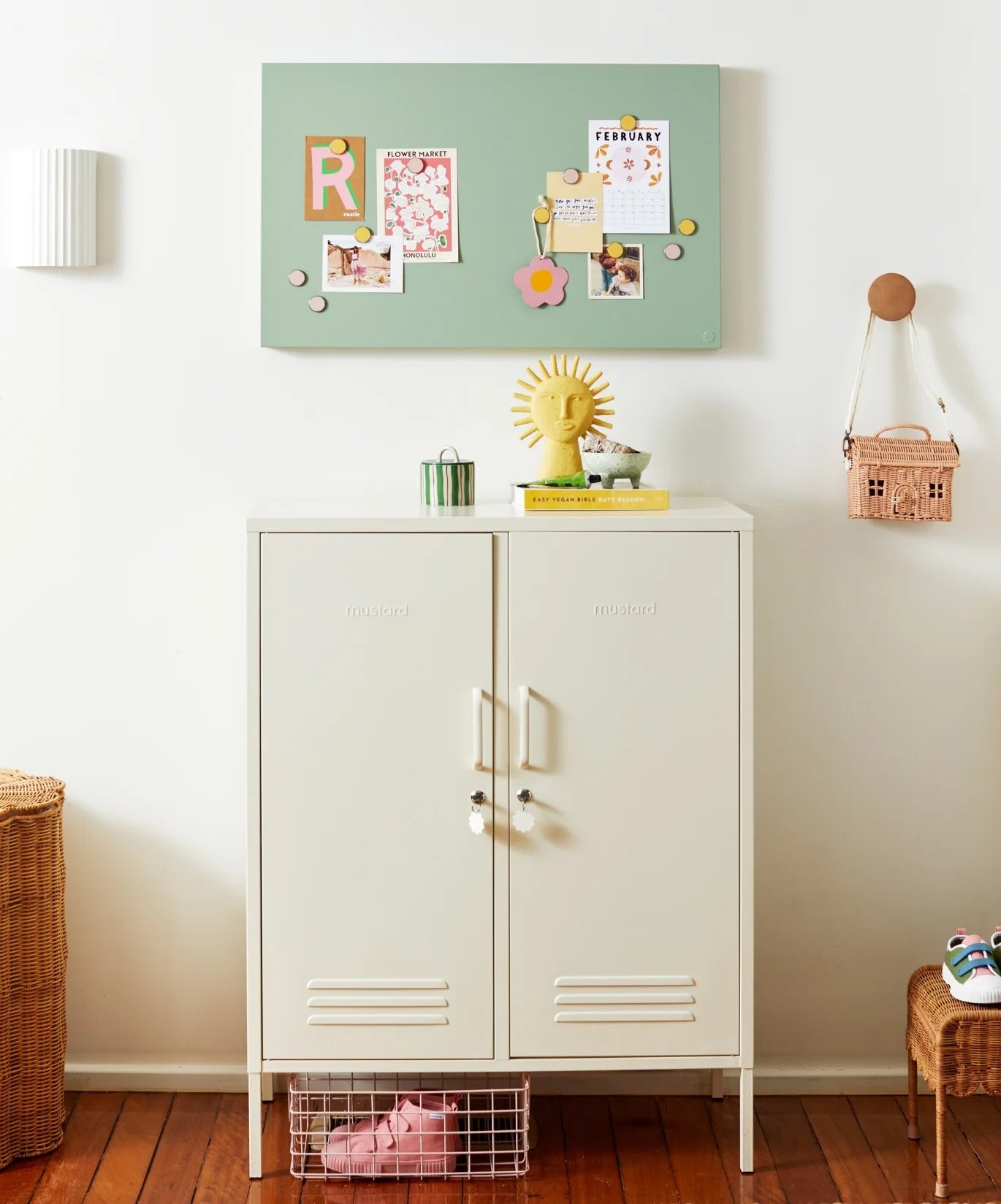 MUSTARD MADE - The Story board