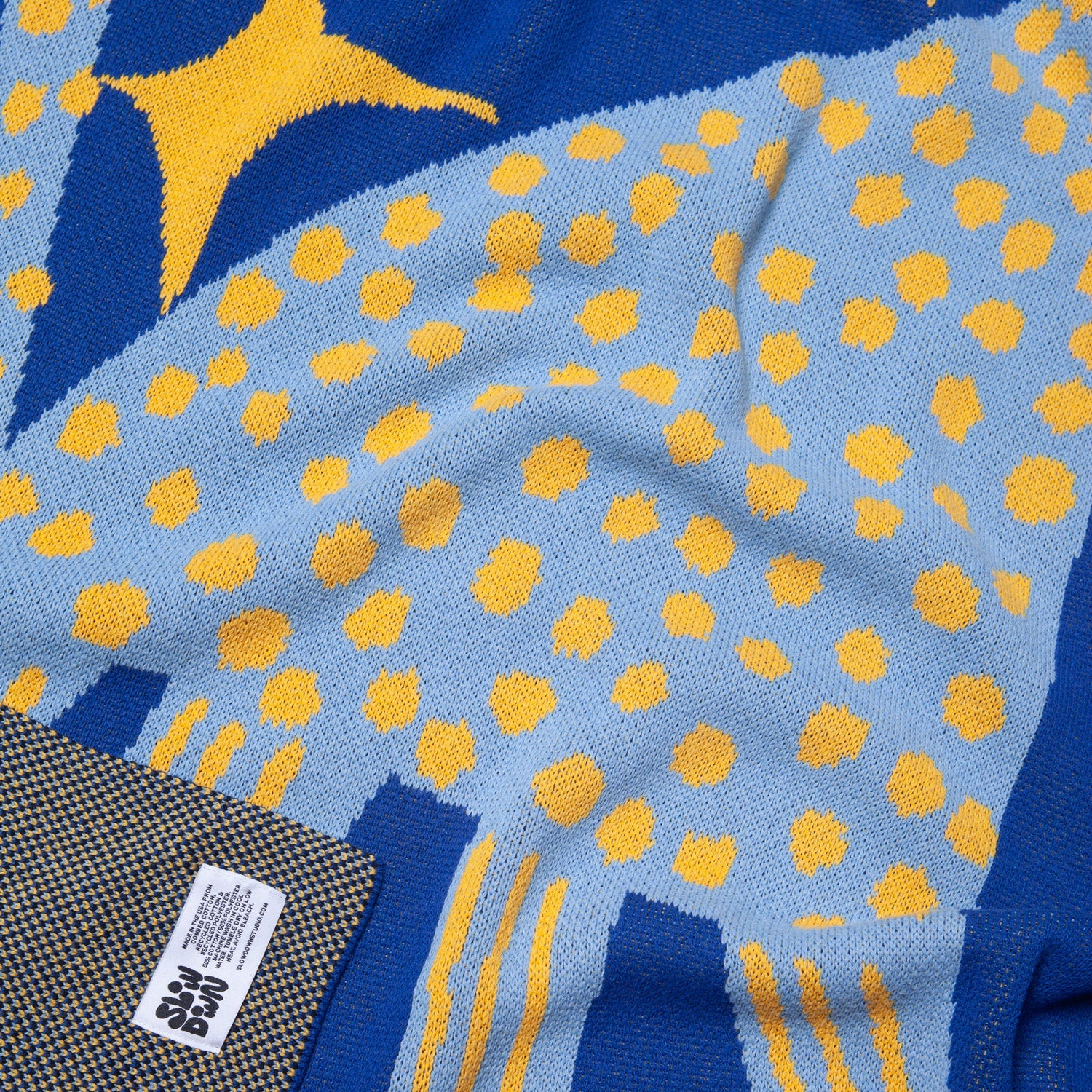 SLOW DOWN STUDIO - Starry Night Mini Blanket