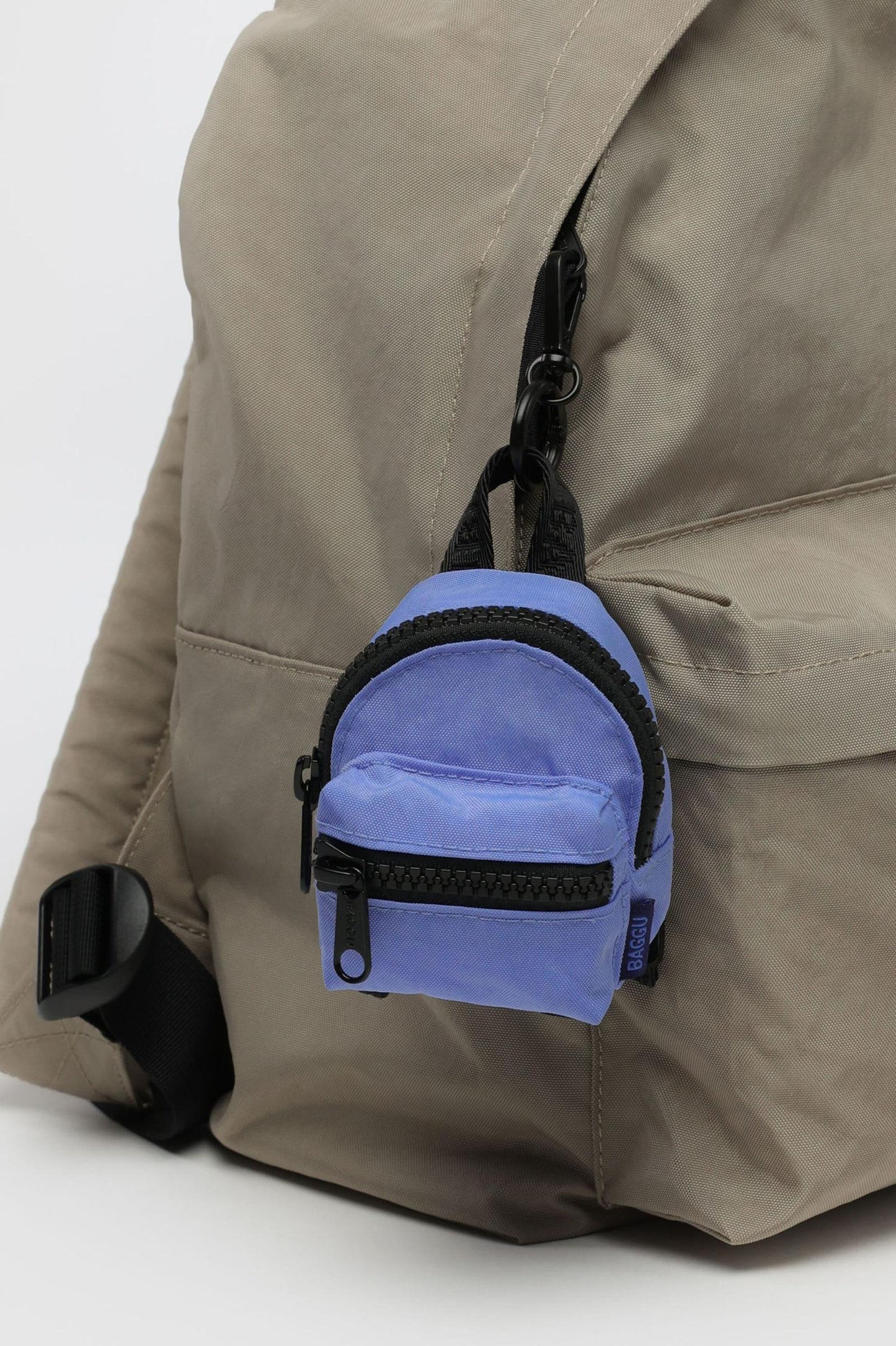 BAGGU- Backpack Charm Cornflower  BAGGU   