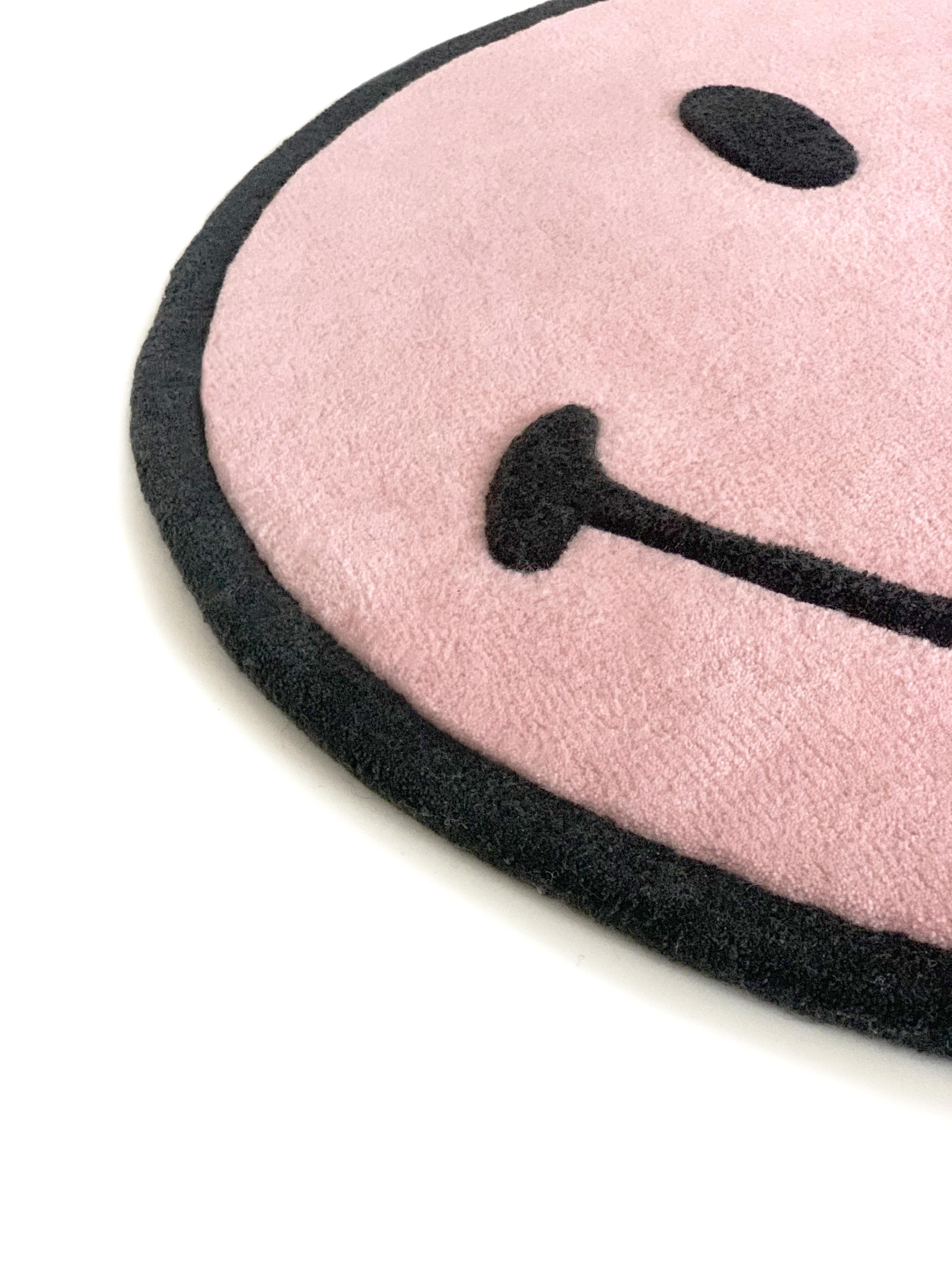 MAISON DEUX - Smiley Floor Rug - Pink