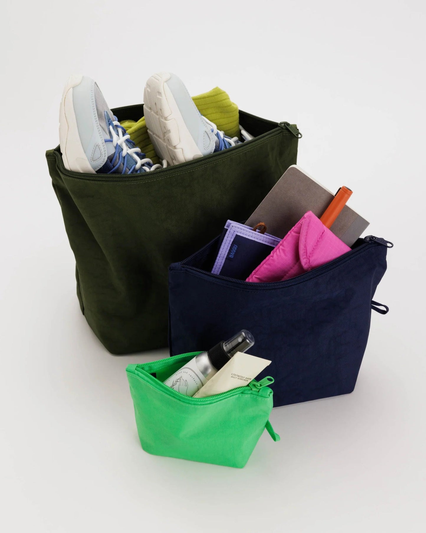 BAGGU Go Pouch Set | Marine make up pouch Baggu   