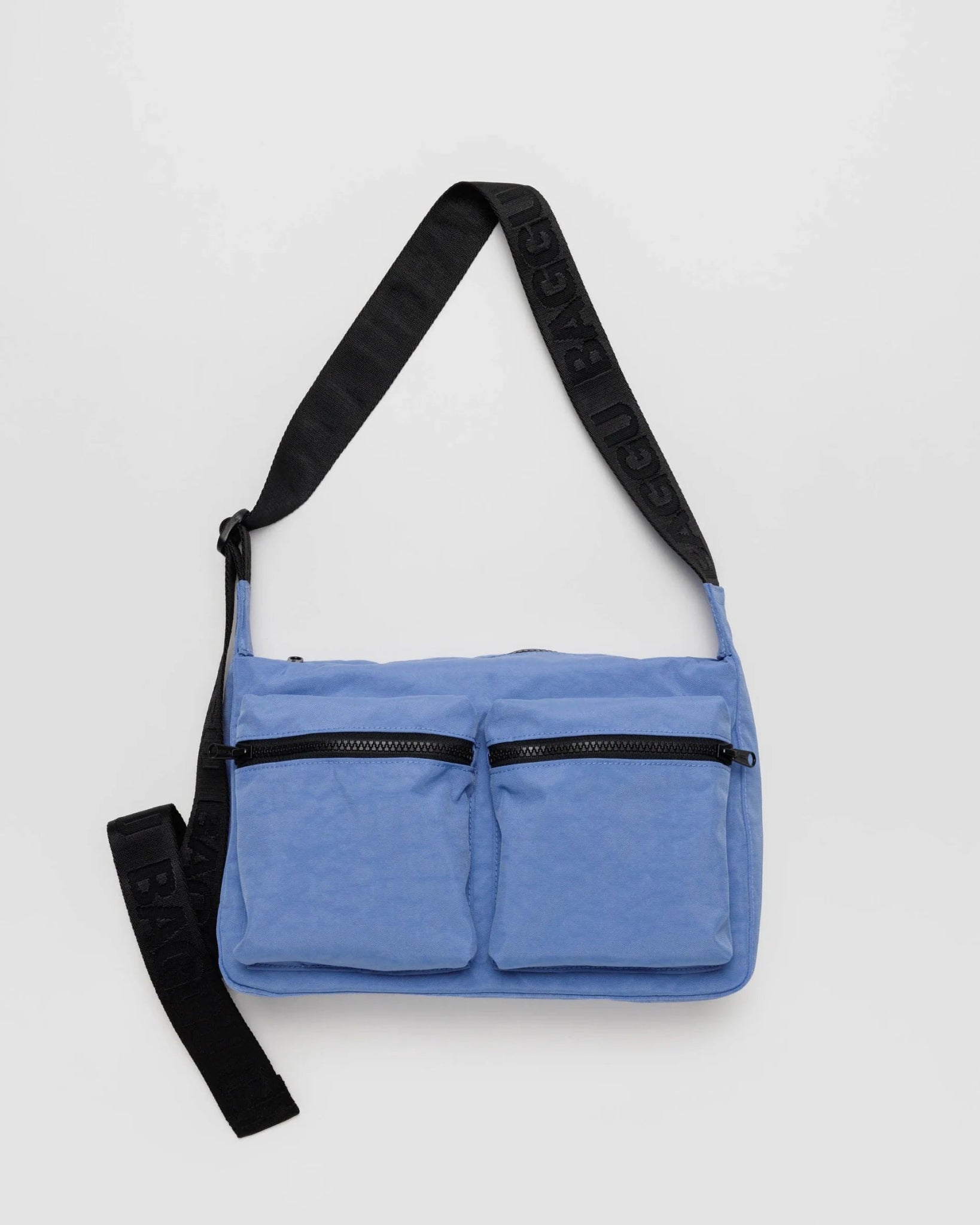 BAGGU Medium Cargo Crossbody - Pansy Blue