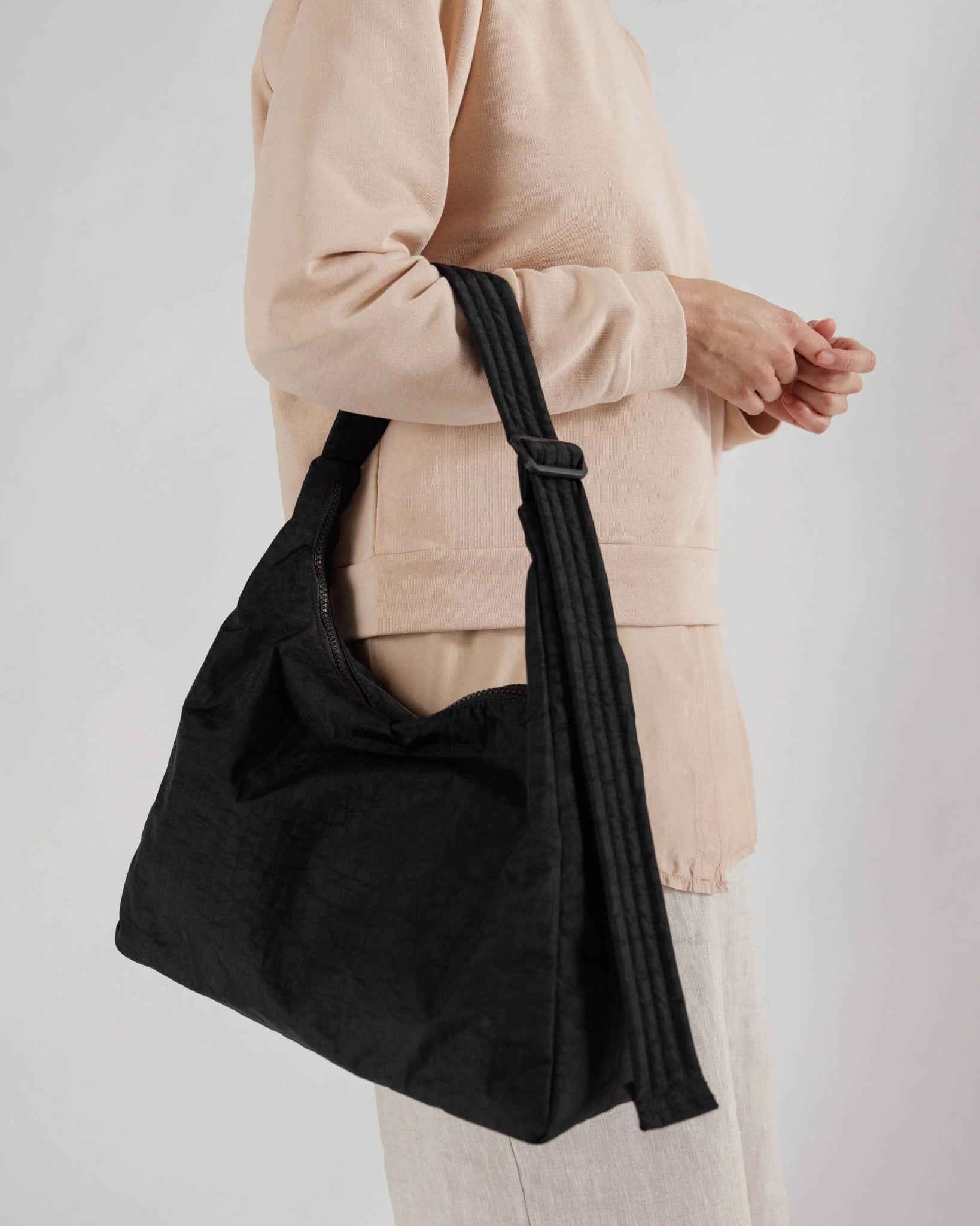 BAGGU Nylon Shoulder Bag - Black