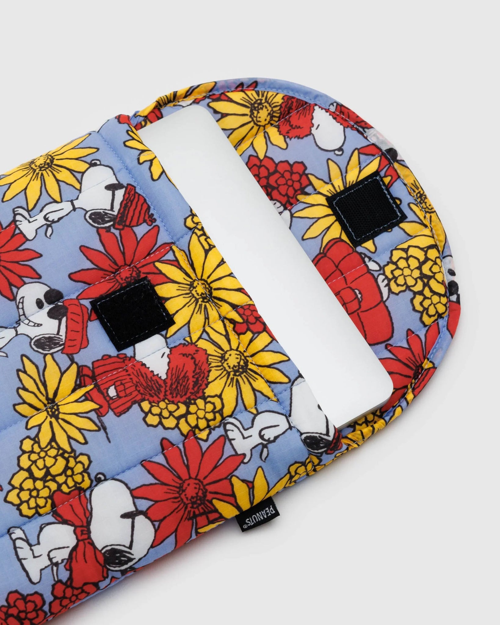 BAGGU - Puffy Laptop Sleeve 13"/ 14" - Floral Snoopy