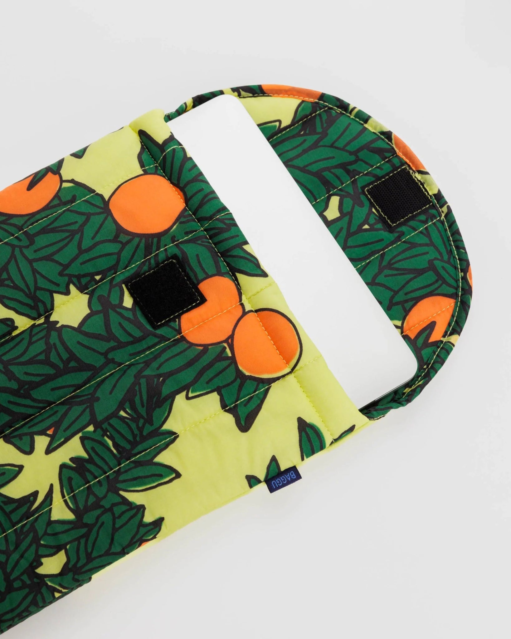 BAGGU - Puffy Laptop Sleeve 13"/ 14" - Orange Tree