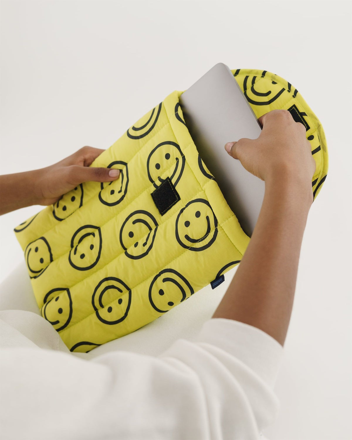 BAGGU Puffy Laptop Sleeve 13"/14" - Yellow Happy