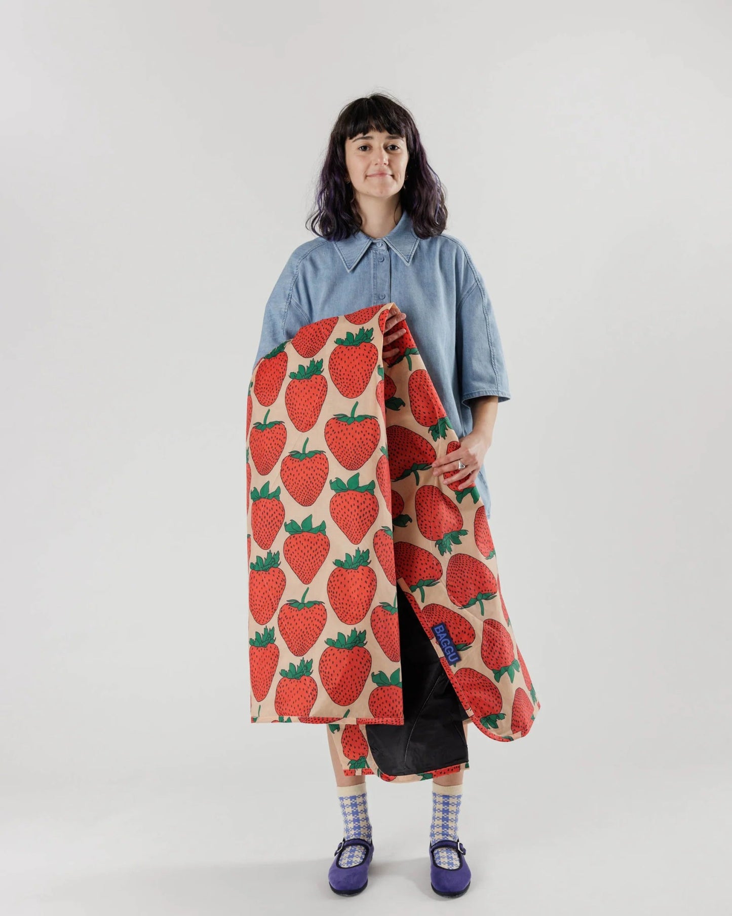 BAGGU Puffy Picnic Blanket - Strawberry - Preston ApothecaryBaggu