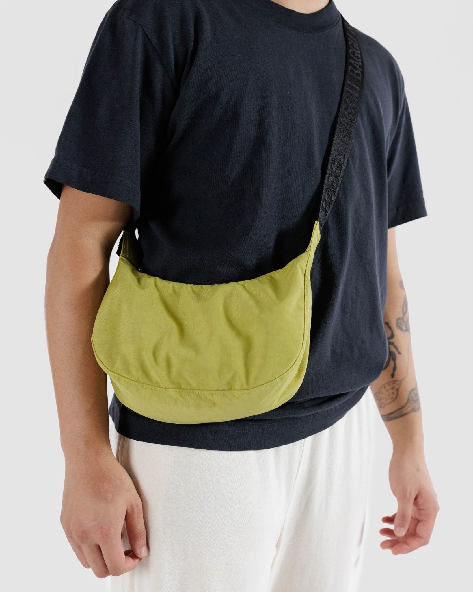 BAGGU Small Nylon Crescent Bag - Lemongrass