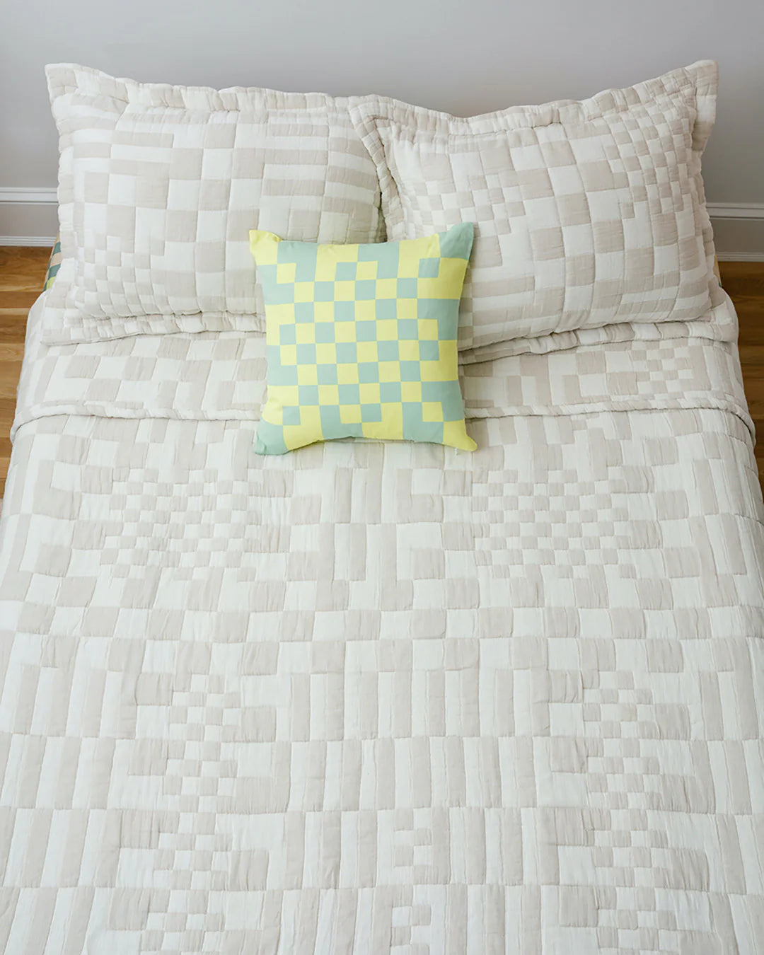 DUSEN DUSEN Coverlet Set | Check