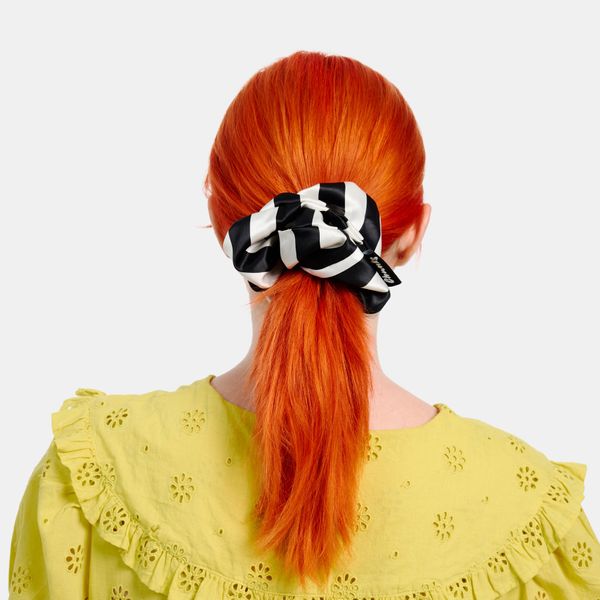 CHUNKS Silk Scrunchie in Large Stripes