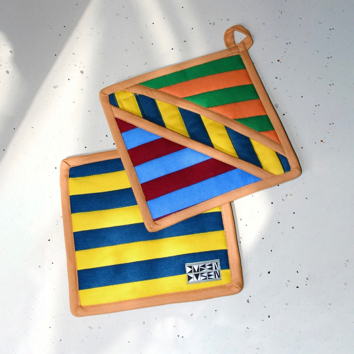 DUSEN DUSEN Pocket Pot Holders | Stripe