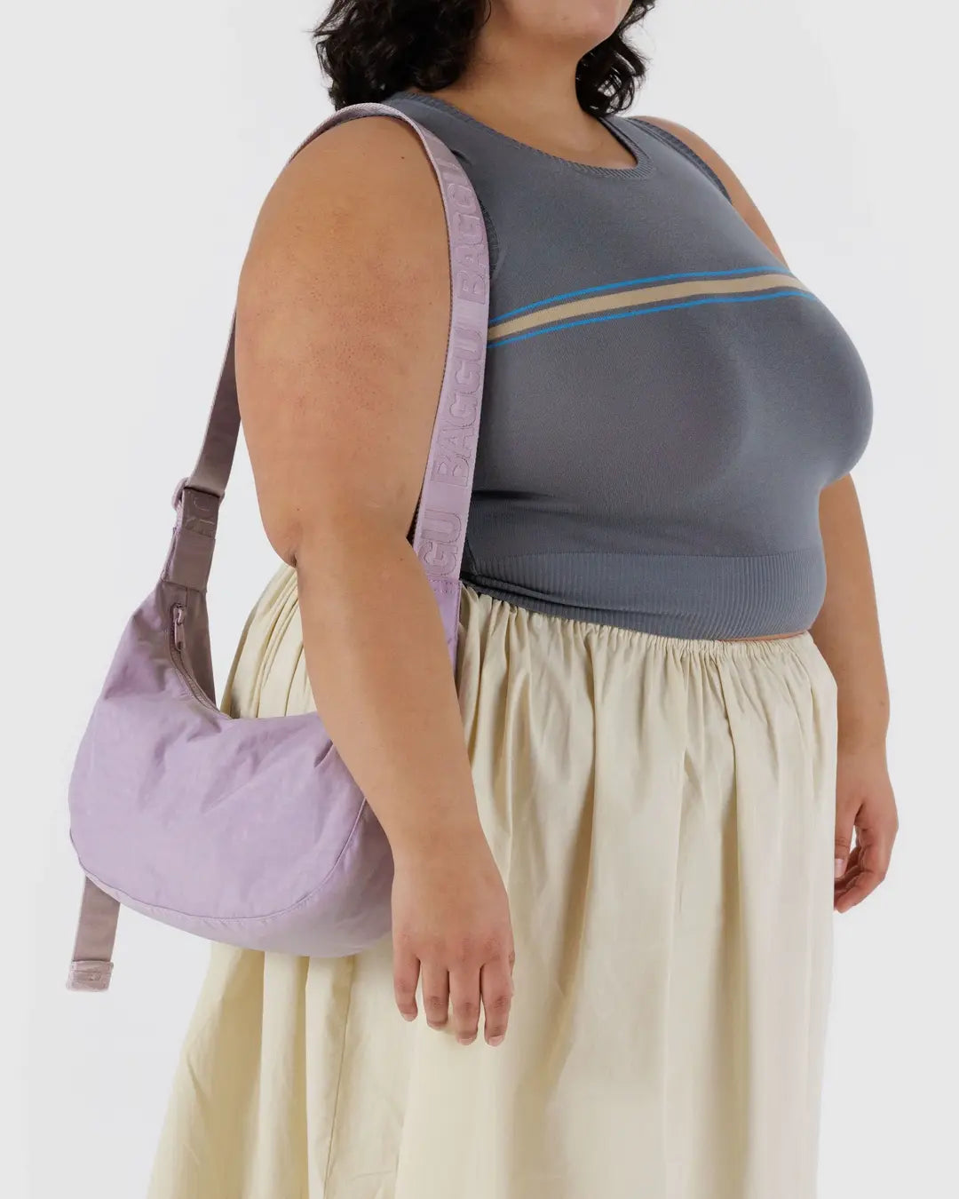 BAGGU | Medium Nylon Crescent - Dusty Pink