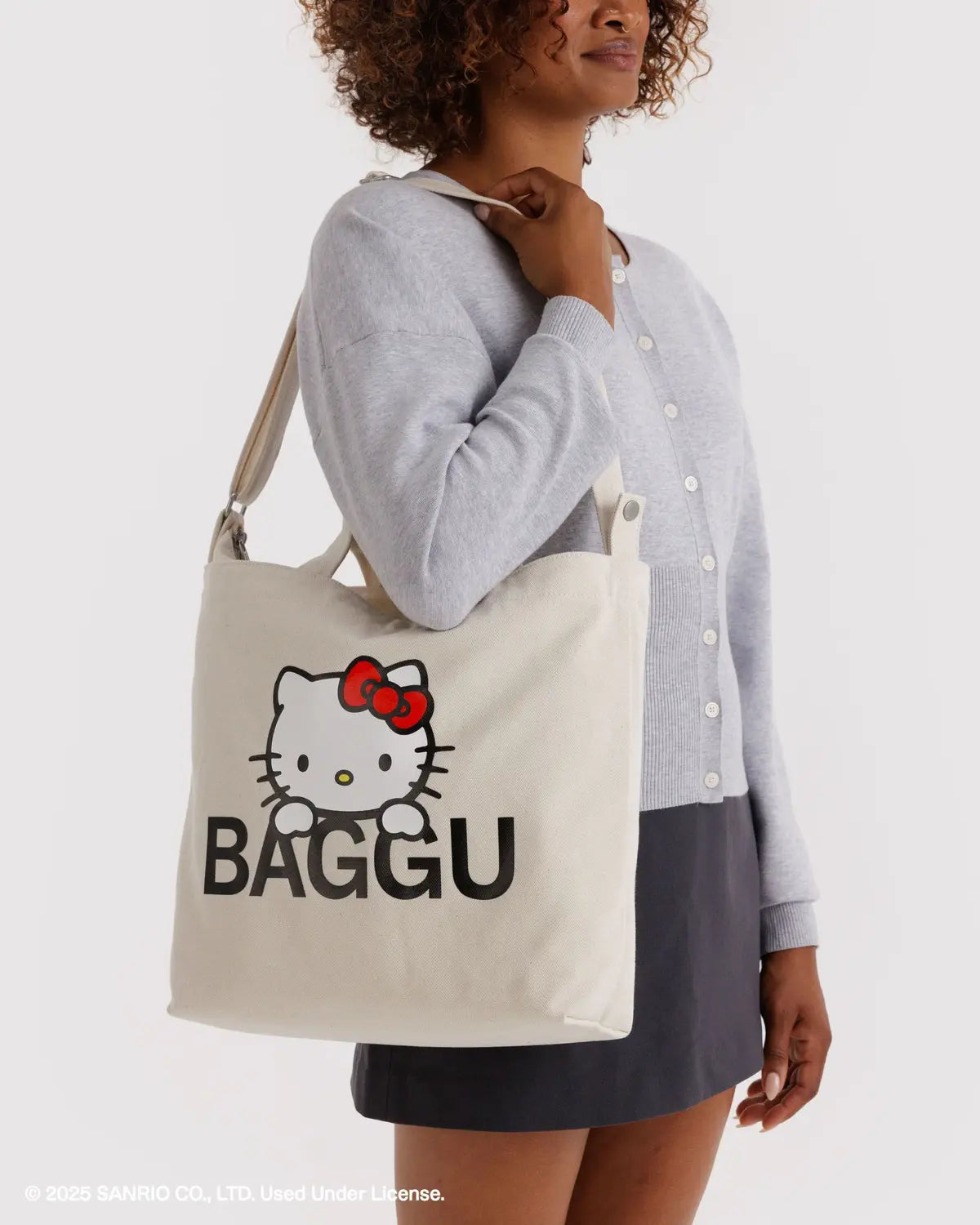 BAGGU - Horizontal Zip Duck Bag - Hello Kitty